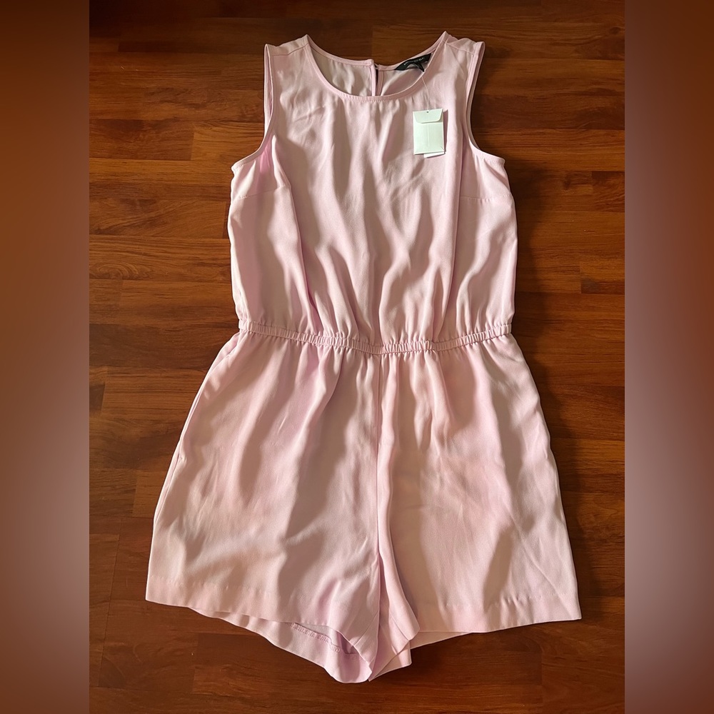 Light pink silk elastic waist open back romper from banana republic size M NWT